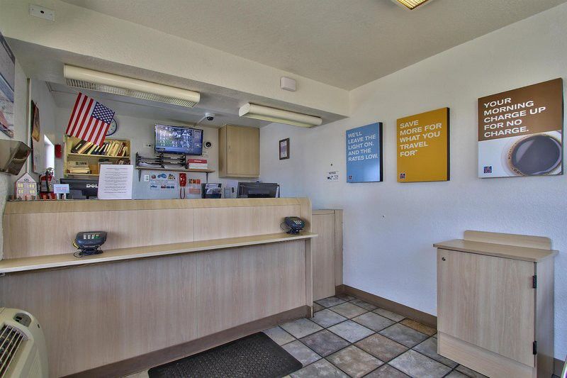 Motel 6-Phoenix, Az - Airport - 24Th Street Екстер'єр фото