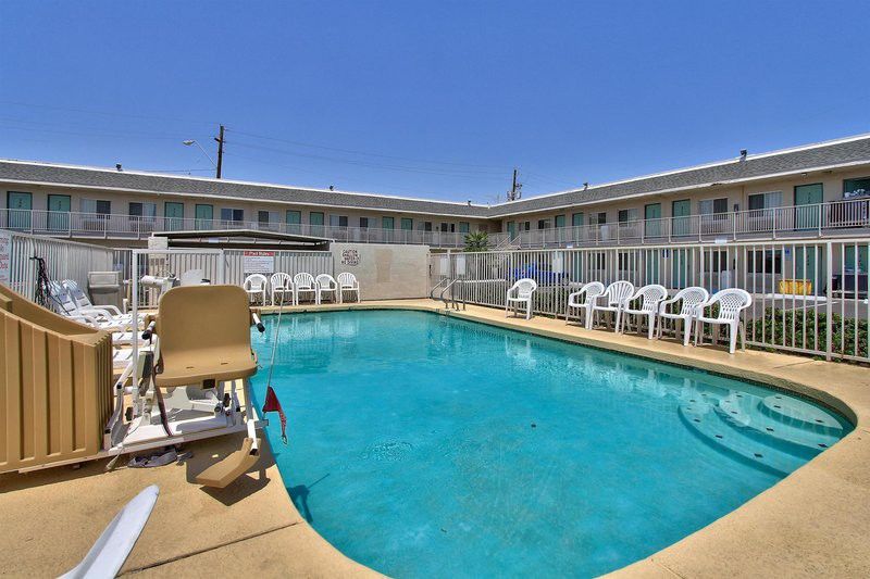 Motel 6-Phoenix, Az - Airport - 24Th Street Екстер'єр фото