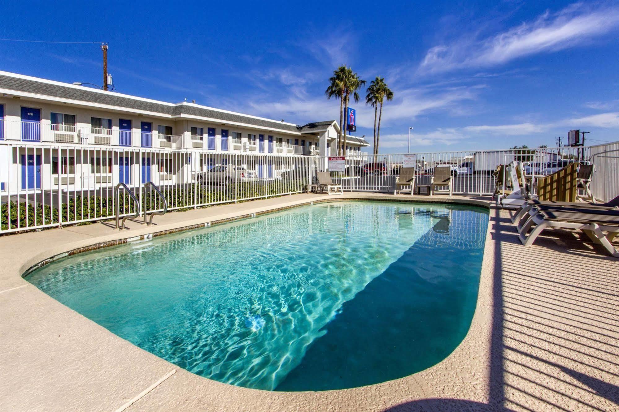 Motel 6-Phoenix, Az - Airport - 24Th Street Екстер'єр фото