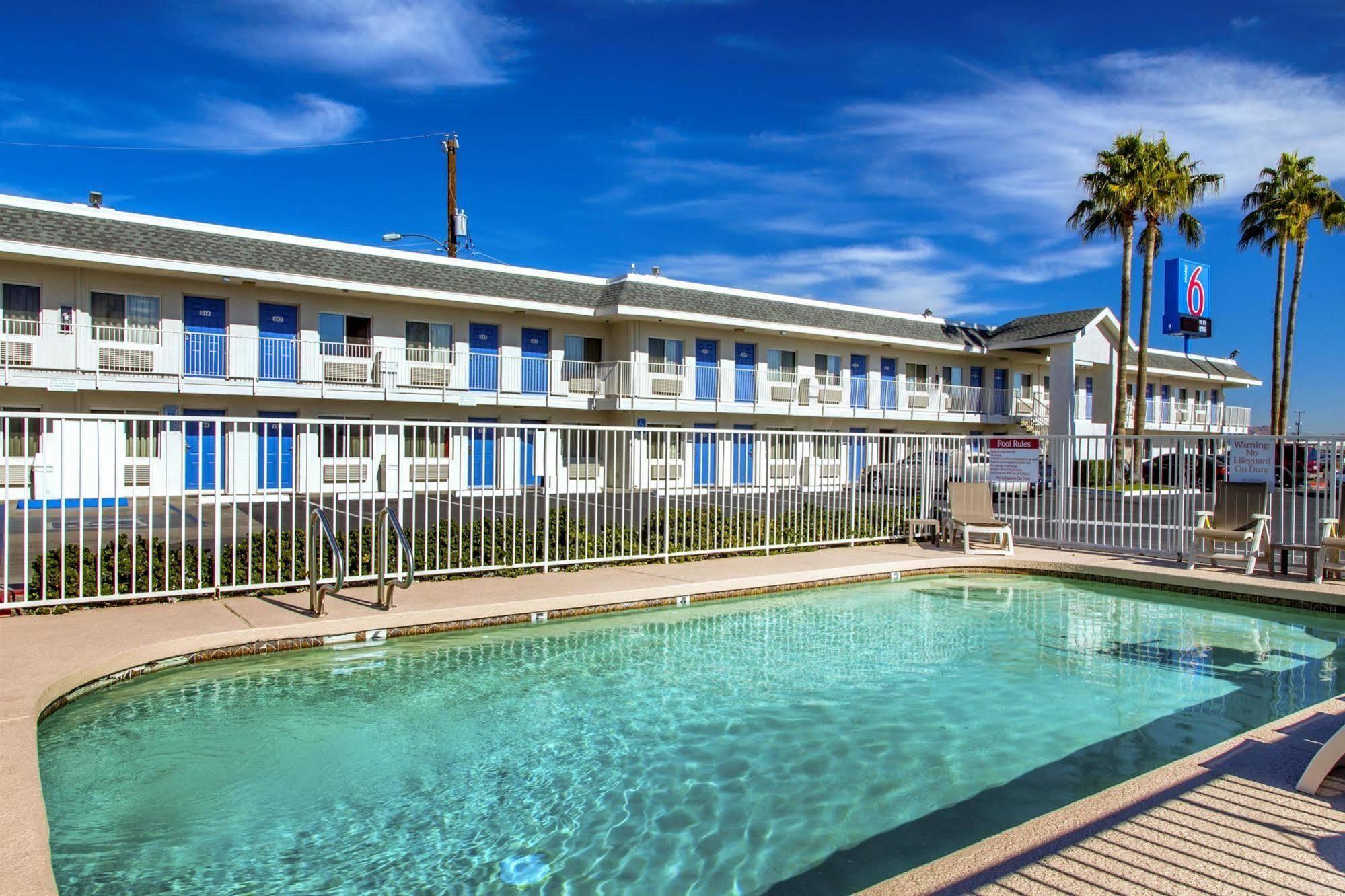 Motel 6-Phoenix, Az - Airport - 24Th Street Екстер'єр фото
