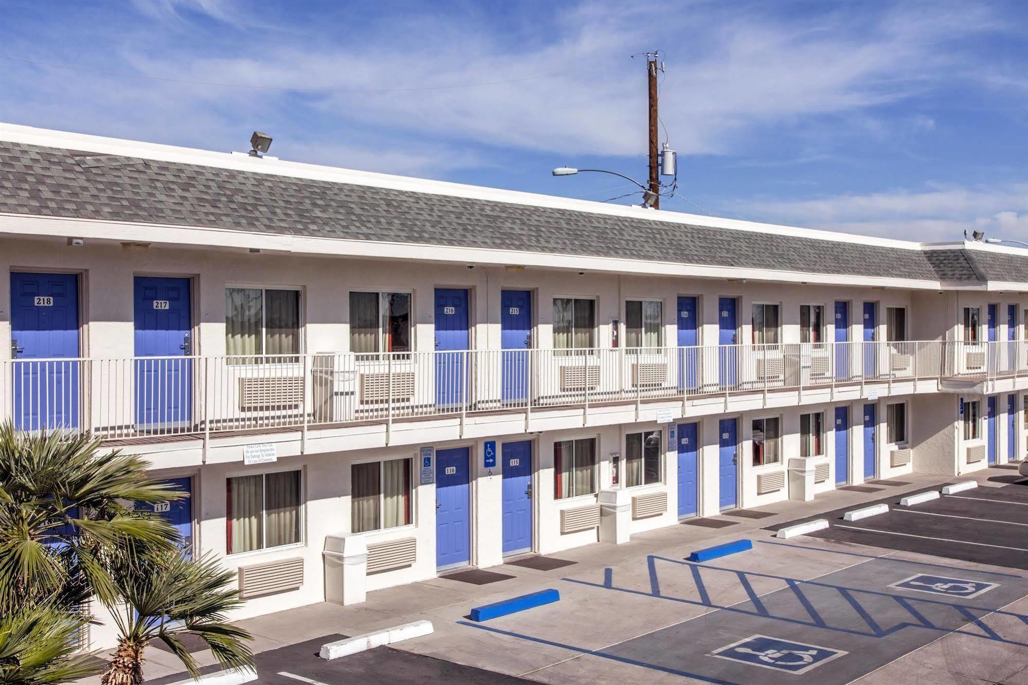 Motel 6-Phoenix, Az - Airport - 24Th Street Екстер'єр фото