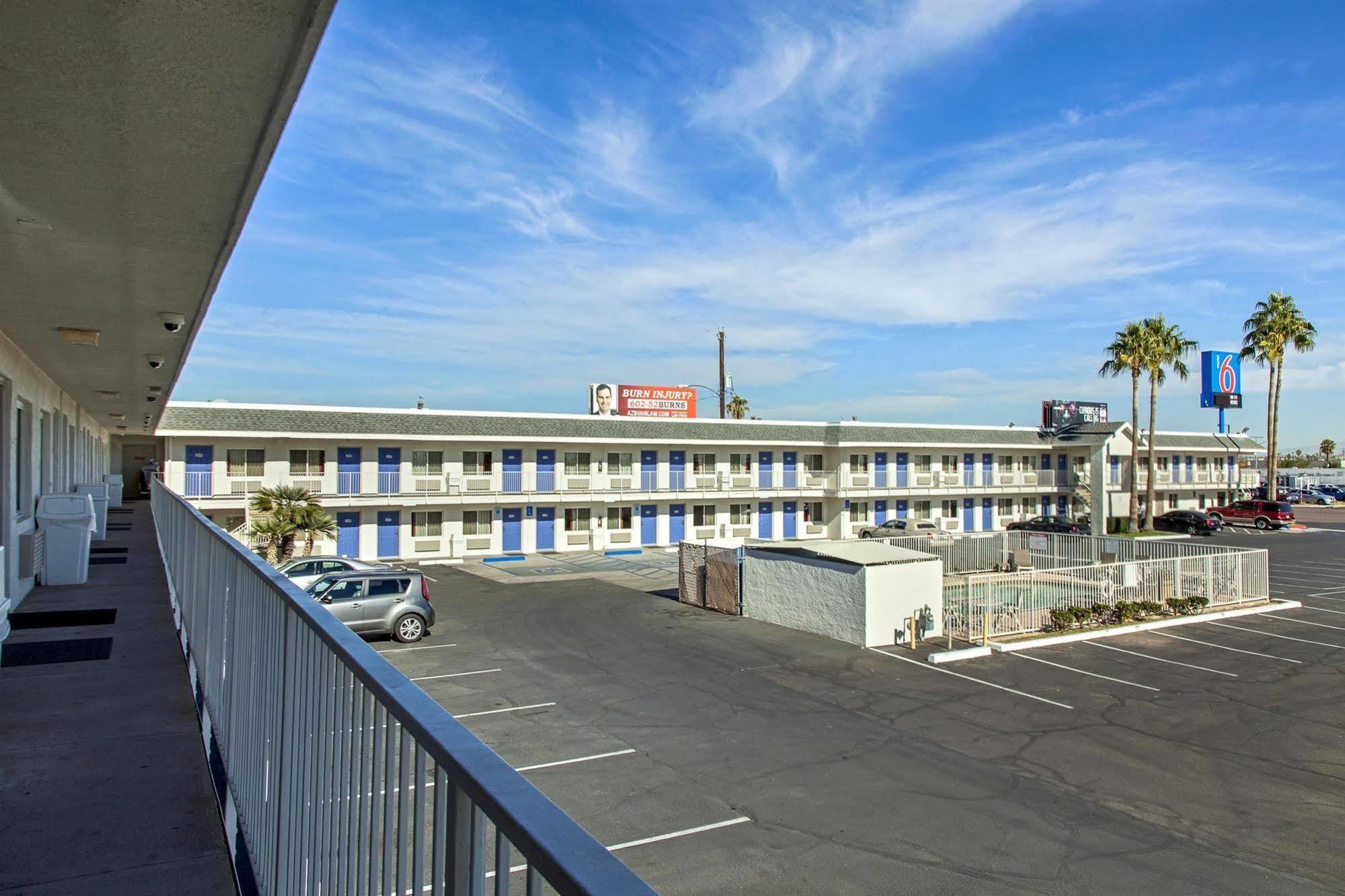 Motel 6-Phoenix, Az - Airport - 24Th Street Екстер'єр фото